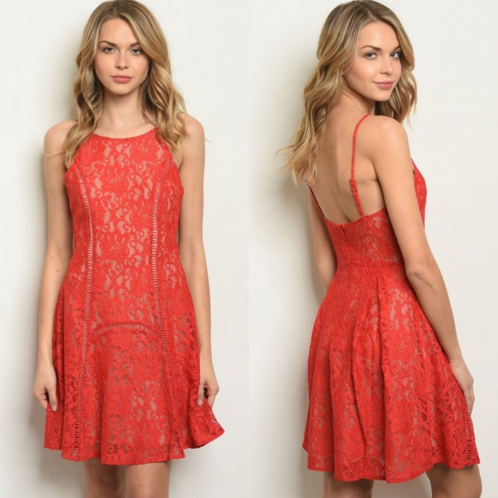 Gorgeous red high neck lace dress